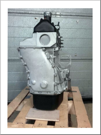 Engine block R16 L, type 697-1470cc.