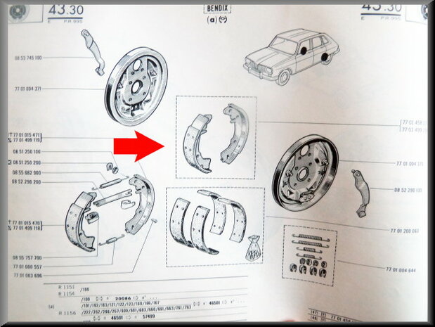 Brake shoes (Bendix).