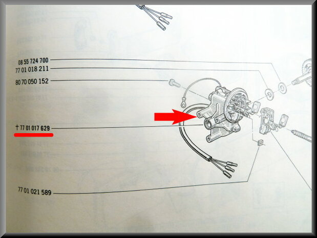 Rear wiper motor.