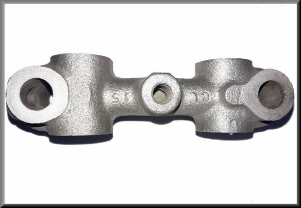 Rocker shaft support R16 TS-TX (without bore hole).