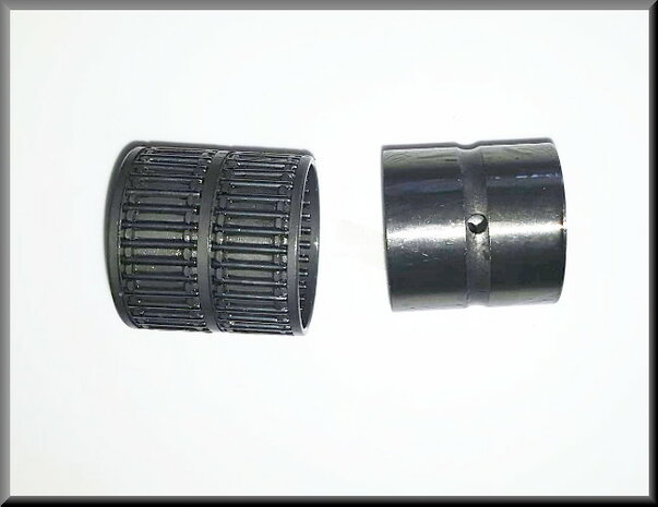 Roulement à aiguilles et boîte de guidage (boîte 385) 29-32-29,8 mm.