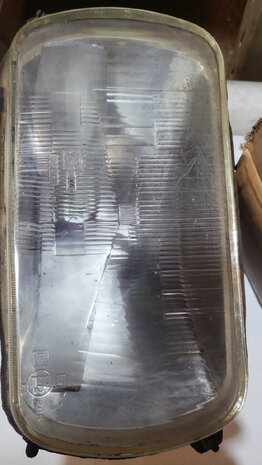 Koplamp (Kangeroo), Cibie R16 TS type 2 (gebruikt).
