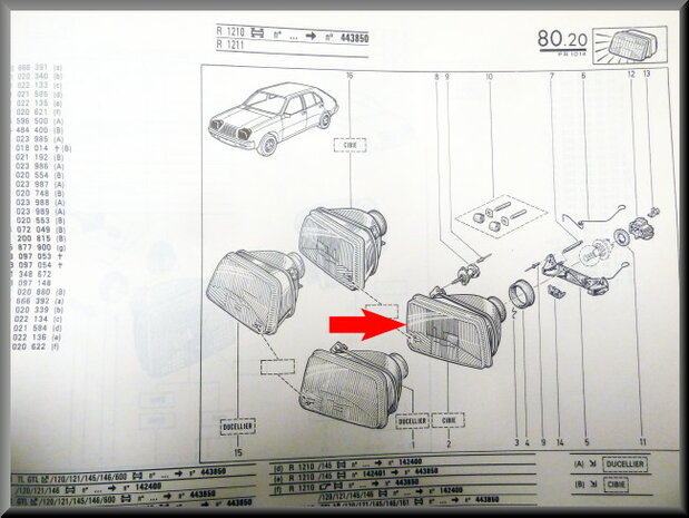 R14 Headlight left (New Old Stock).