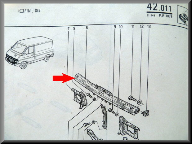 Trafic Front cross beam (New Old Stock).