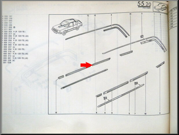 R18 Rear right door rubber strip (New Old Stock).