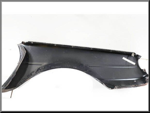 Voorscherm links (New Old Stock) R20-R30( wielmaat 14 inch)