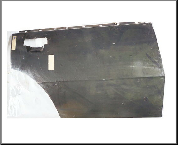 R18 Doorskin rear right (New Old Stock).