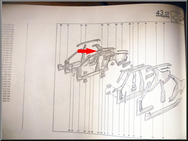 R18 Rear right wing (New Old Stock)