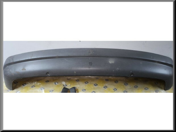 R14-type 2 Bumper achterzijde (donker grijs) (New Old Stock).