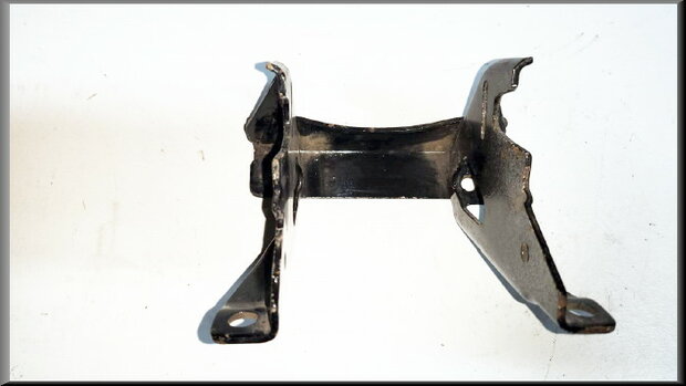 Gearbox bracket (4 gear).