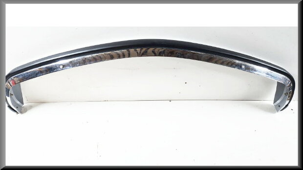 R18 Front bumper with rubber strip (New Old Stock).
