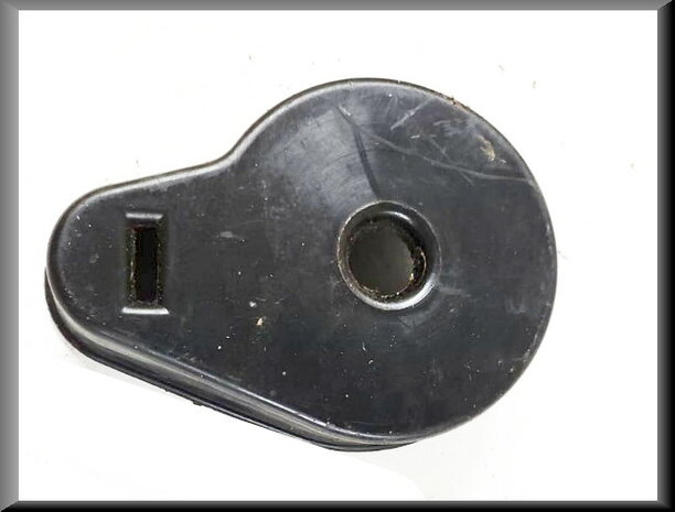 Right hinge tailgate cap (Black).