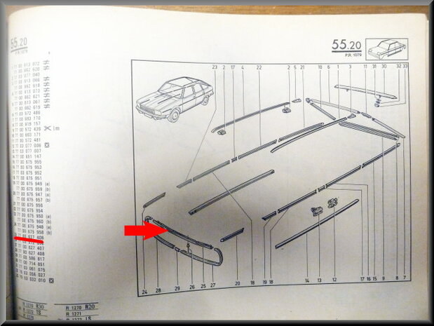 R30 Sierlijst grill (New Old Stock).