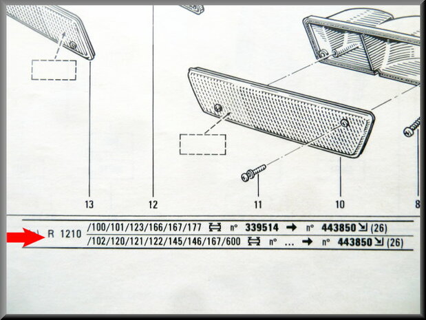 R14 Turn signal unit right Cibie (New Old Stock).