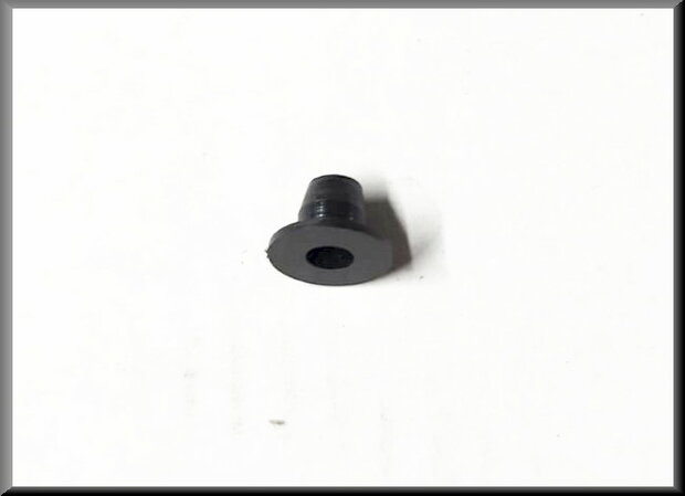 Door lining mounting plug (A=5.8).