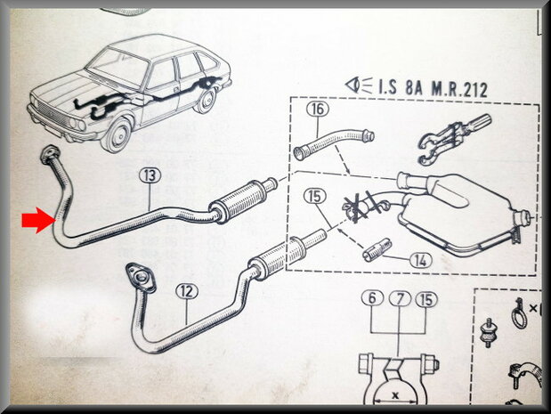 R30 Tube de sortie d'echappement (New Old Stock).