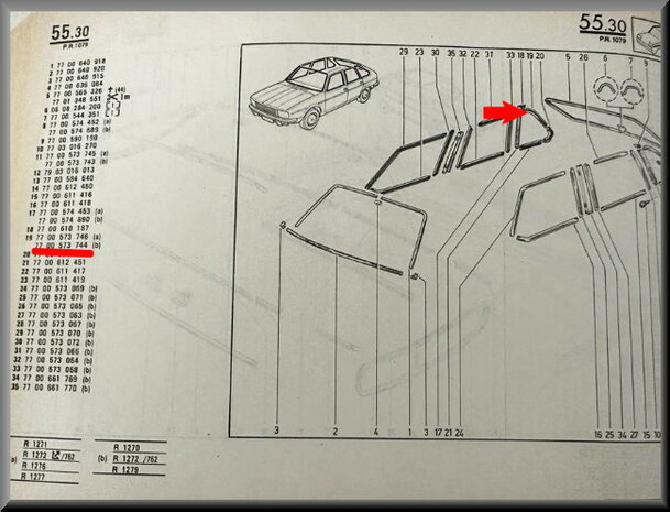 R20-30 Window trim rear right (New Old Stock).