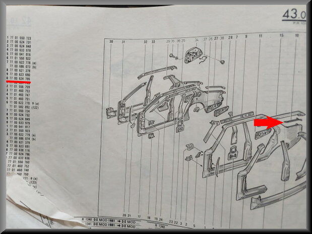 R18 Plaat achterscherm links (New Old Stock)