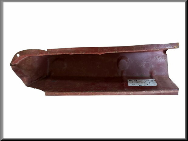 R18: Deel kokerbalk links (New Old Stock).