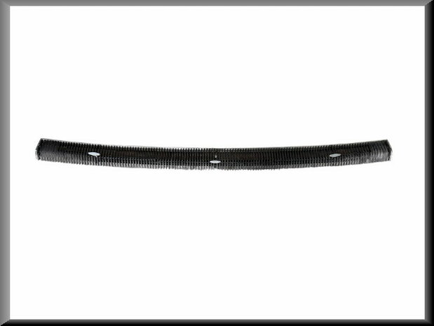 Beluchtingsgrill binnenzijde R16 TS (gebruikt).