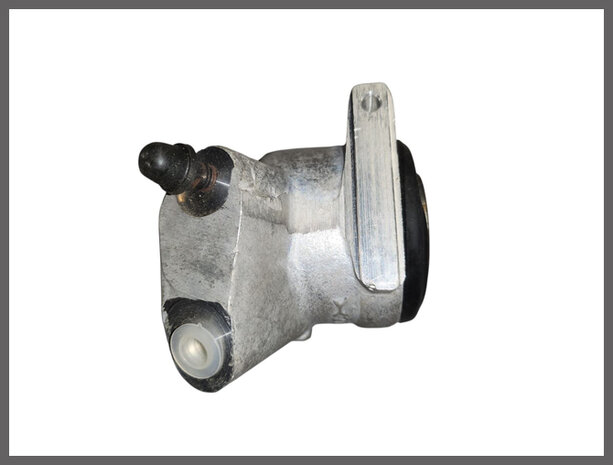 R4,5,6,Rodeo: Remklauw links voor (New Old Stock).