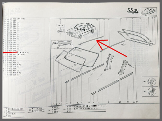 R14; Daklijst rechts (New Old Stock).