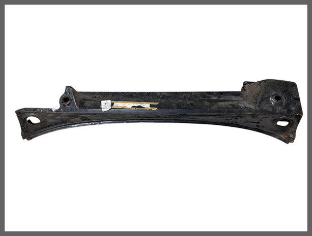 R20-30: Front cross beam (New Old Stock).