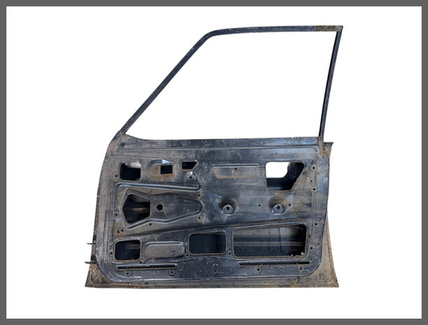 R20-R30 Front right door (New Old Stock)