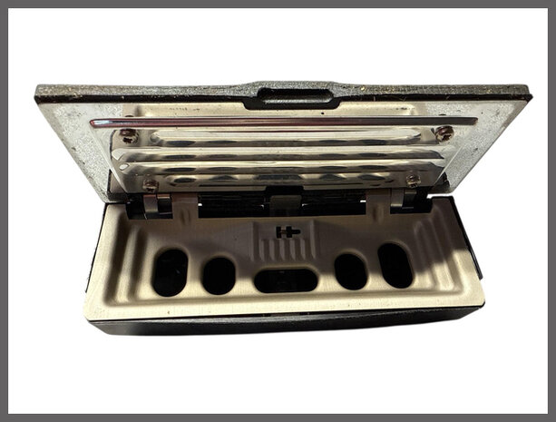 Asbak R16 (New Old Stock)