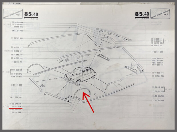 Bovenrand spatbord links (New Old Stock).