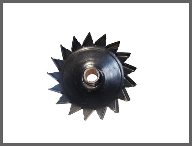 R8-10: Nokkenas poelie (New Old Stock). 