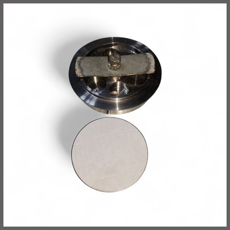 Wielnaafdop RVS met losse sticker ZEER UNIEK VOLLEDIG RVS (New Old Stock)