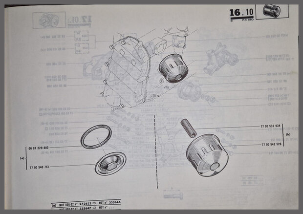 R4,5,6: Draadeind oliefilter (New Old Stock).