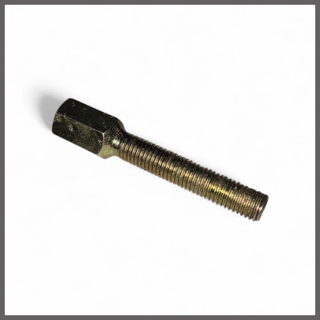 Tapeind M9 voor klepdeksel (positie 4).