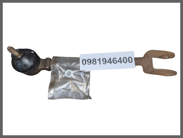 R4: Spoorstang links (New Old Stock).