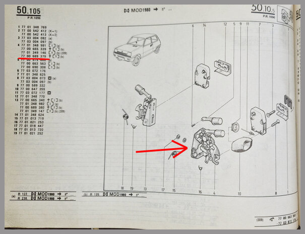 Renault 5: Slot links (New Old Stock).