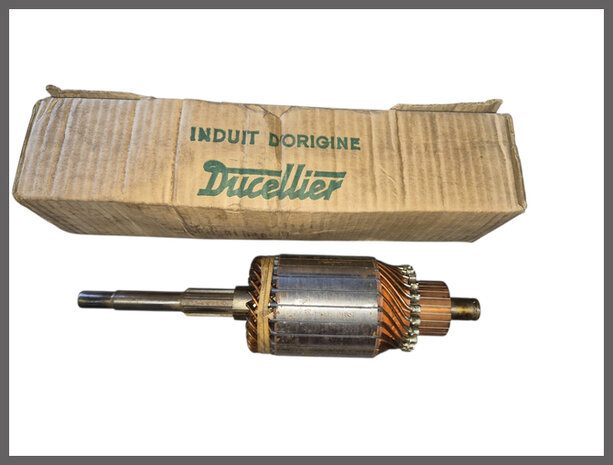 Renault Fregate 1956-1958: Starter motor armature (New Old Stock).