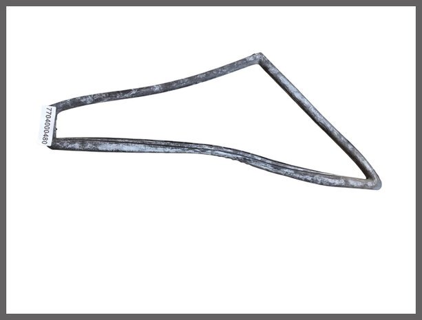 Renault 20-30: Ruitrubber C stijl ruitje achterzijde rechts (New Old Stock).