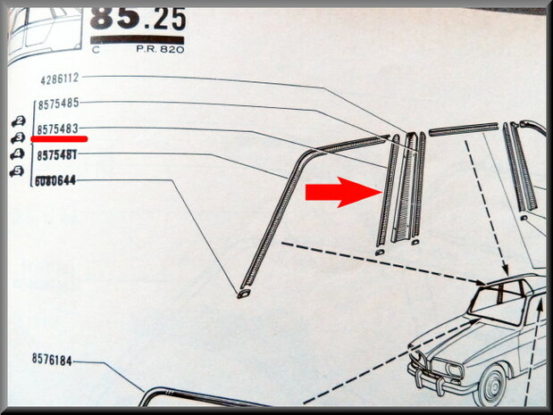 Chrome strip for the front door on the right (used).