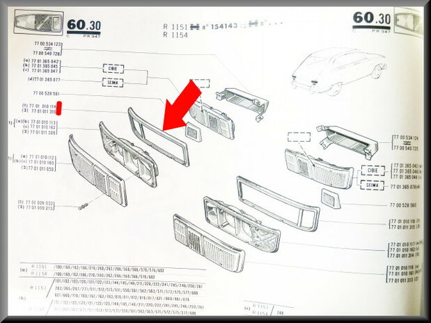 Rear light rubber left.