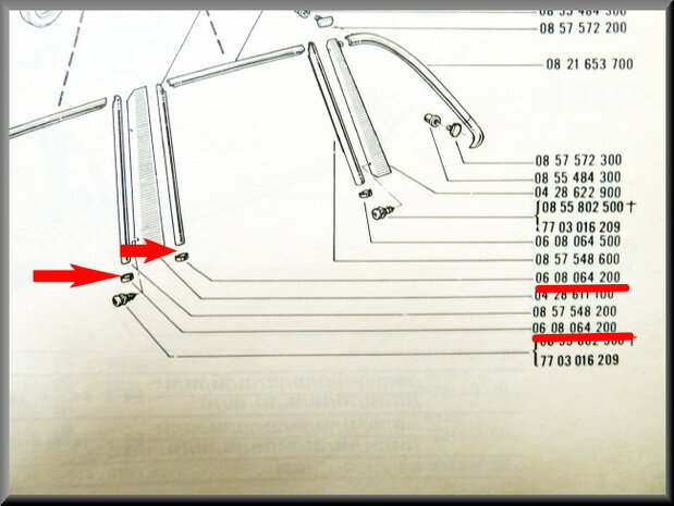 Chrome strip clip for the front and rear doors (next B-Pillar). Used.