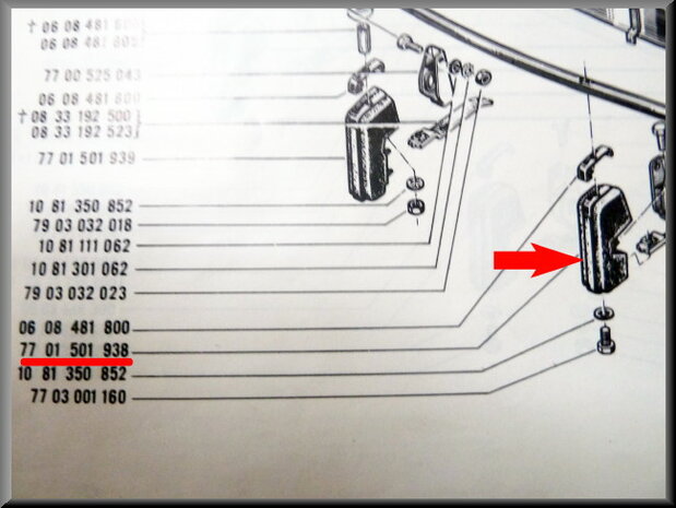 Bumper buffer front left R16  TL, TS (second type) and TX.