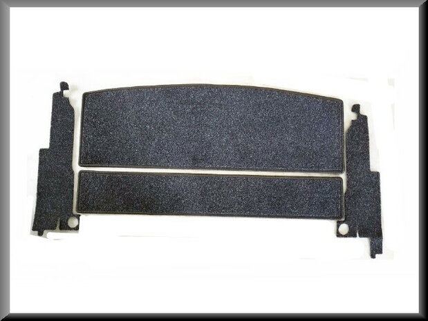 Carpetset for the rear shelf and C-pillars (grey boucle).