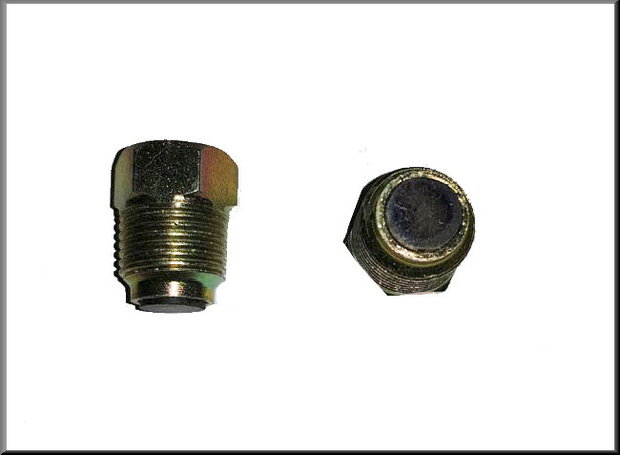 Drain plug gear box (with magnet).