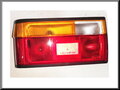 R9-Complete-rear-light-unit-left-with-glass-and-black-edge-(Farba)-(New-Old-Stock)